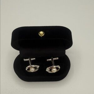 Silver tone and Culture Pearl Cuff Links Made in Japan